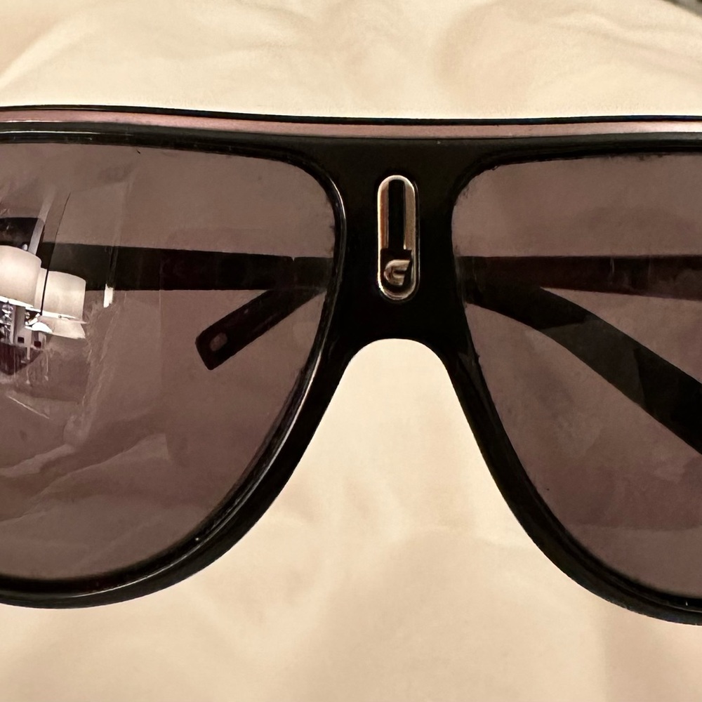 Carrera Rush Gold Sunglasses Withe Case - image 4